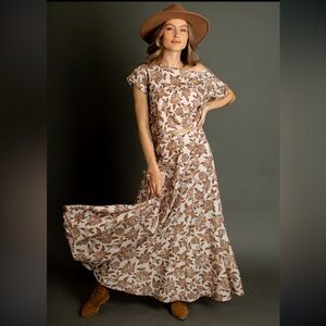 NWT | Joyfolie Wren Set in Neutral Floral | size Medium